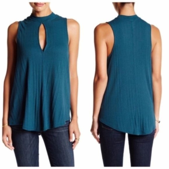 Free People Faye Ribbed Keyhole Green Tank - Picture 1 of 6